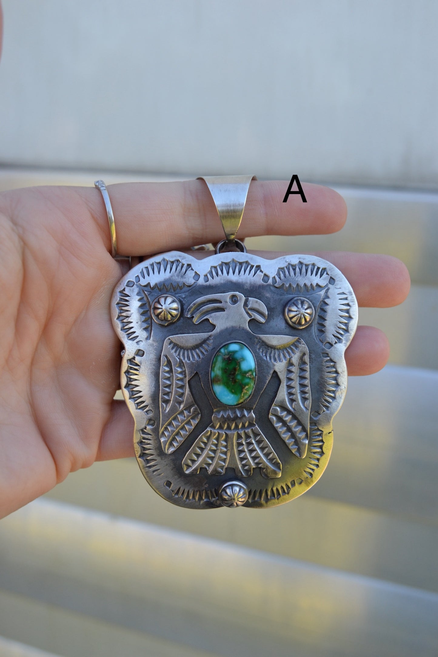The Kemah Pendant