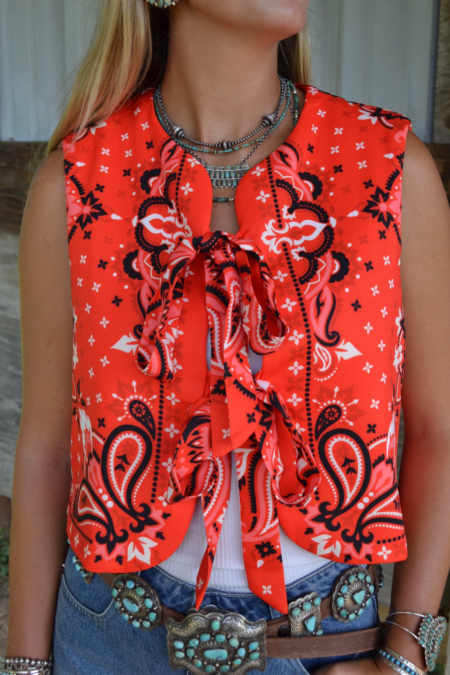 The Pañuelo Vest