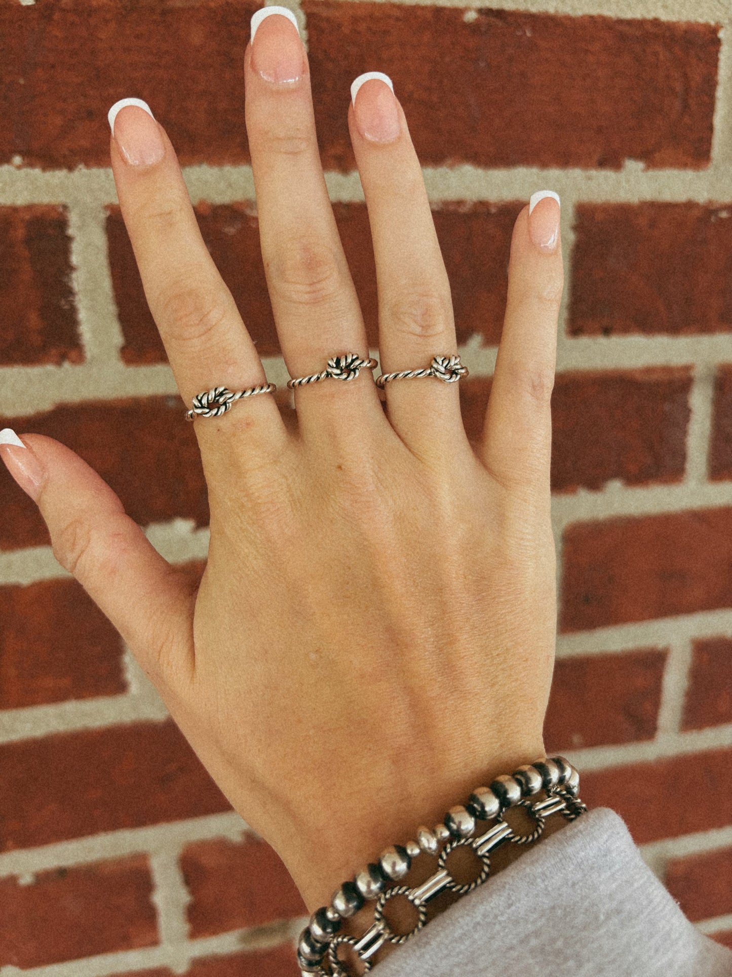 The Nudo Ring SIZE 8