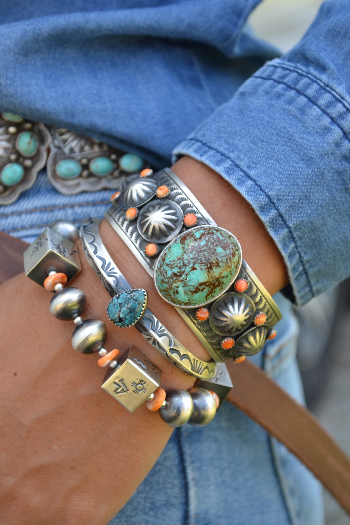 The Howie 14mm Navajo Stretch Bracelet With Orange Spiny