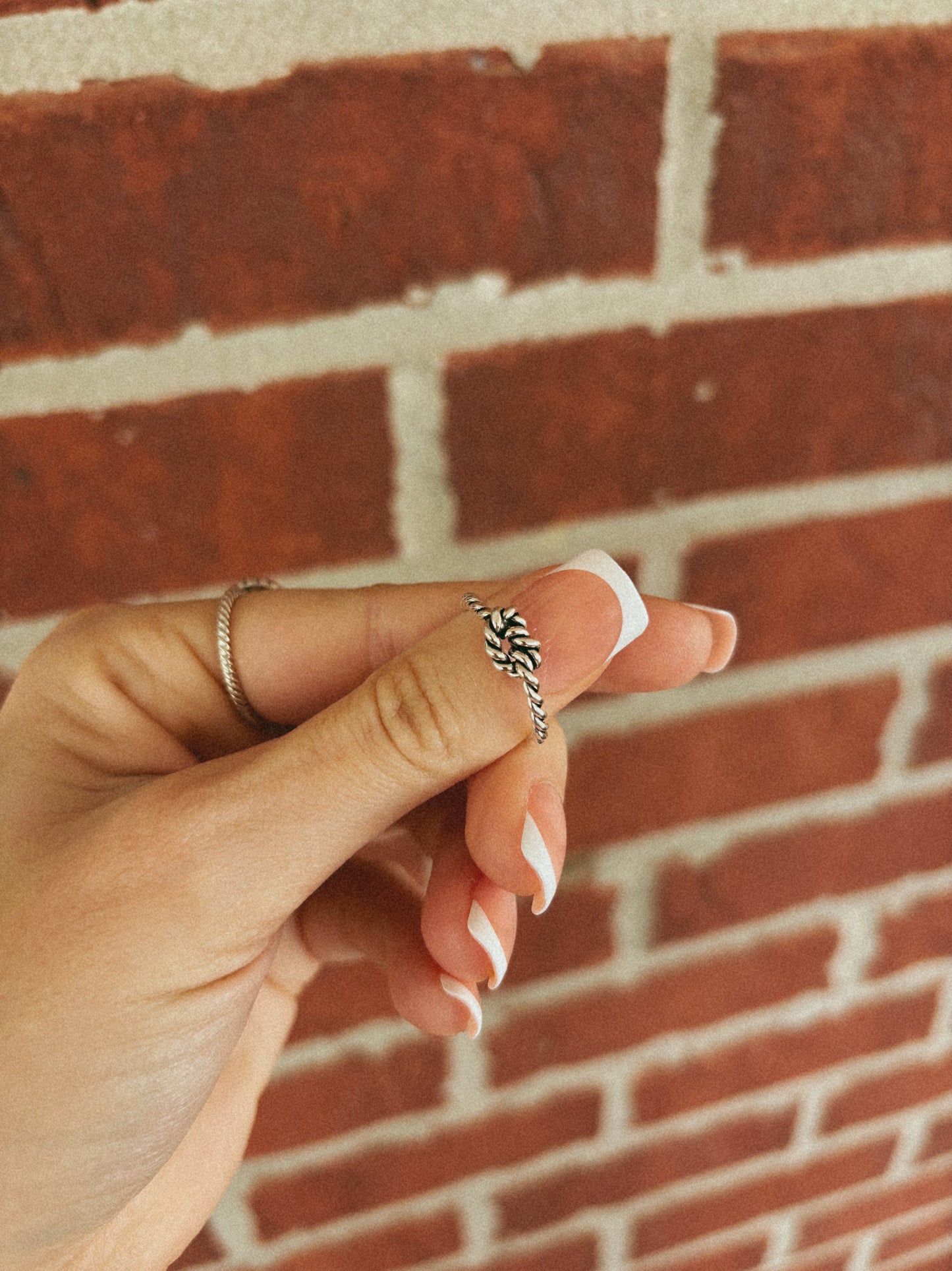 The Nudo Ring SIZE 8