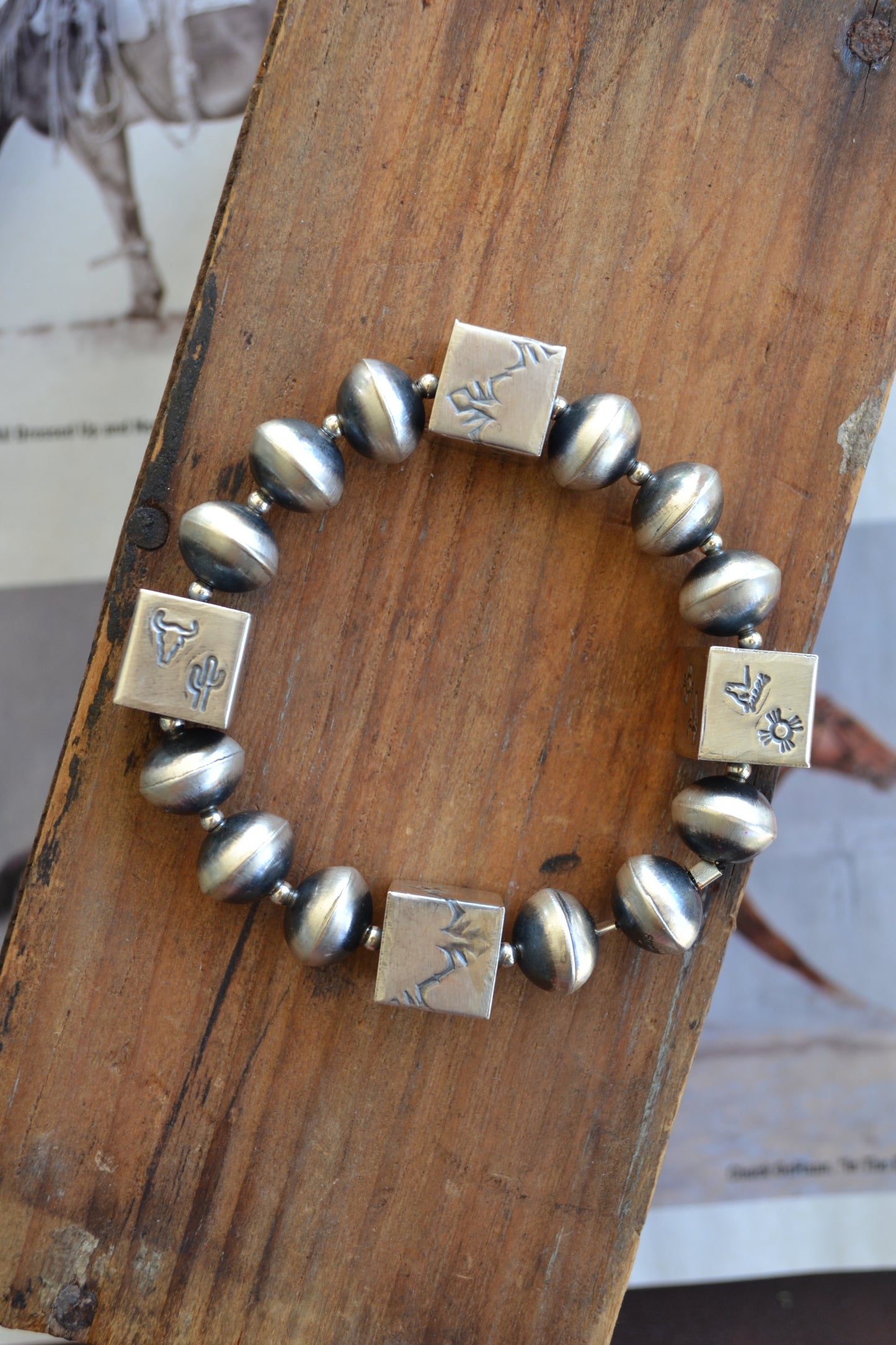 sharon cooley 14mm navajo pearl stretch bracelet