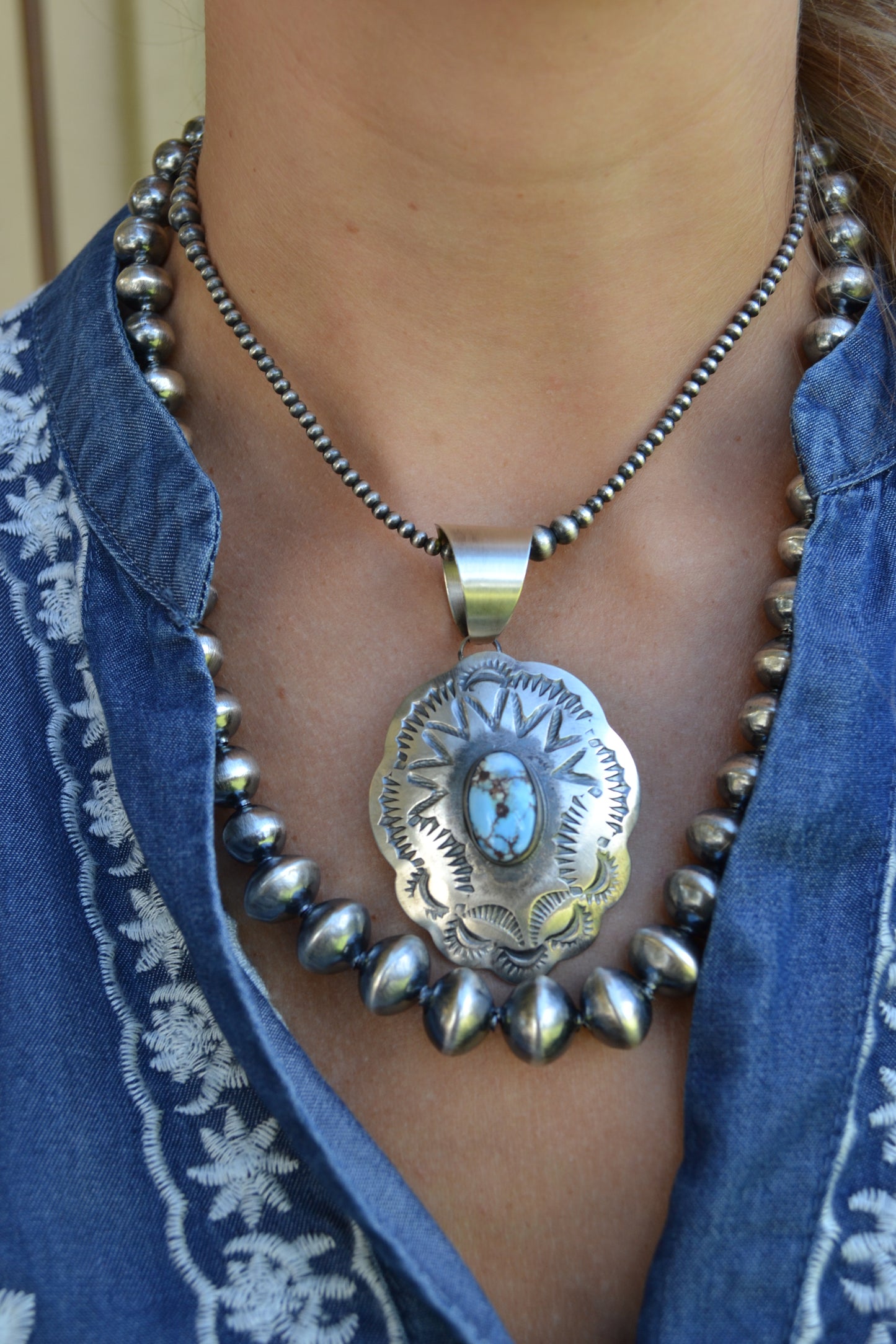 Chimney Butte golden hills pendant