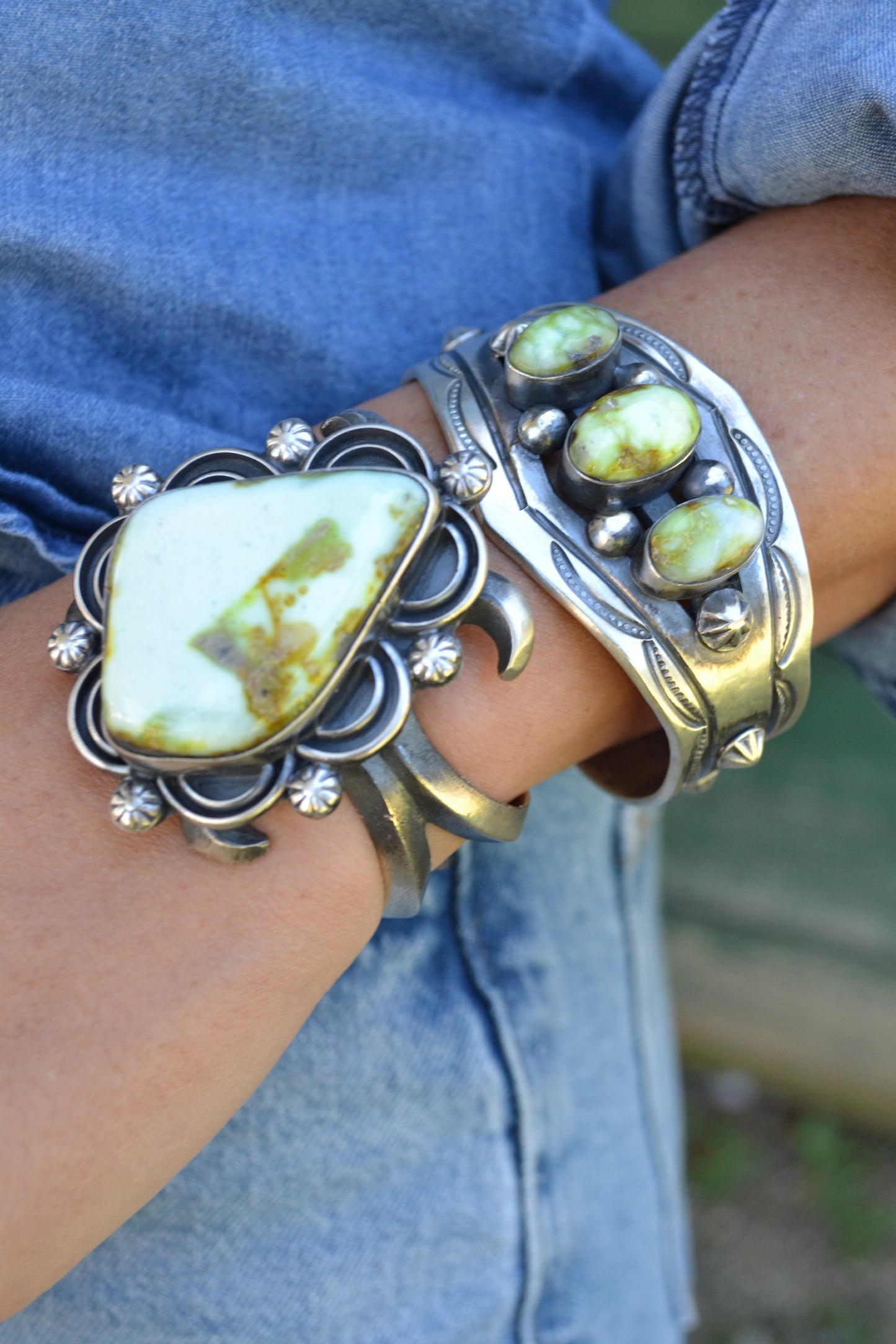 The Sevada 3 Stone Cuff