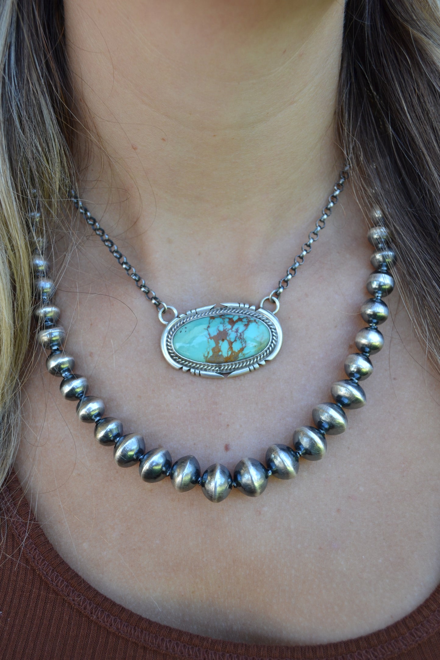 The Maverick 20" Navajo Pearl Set