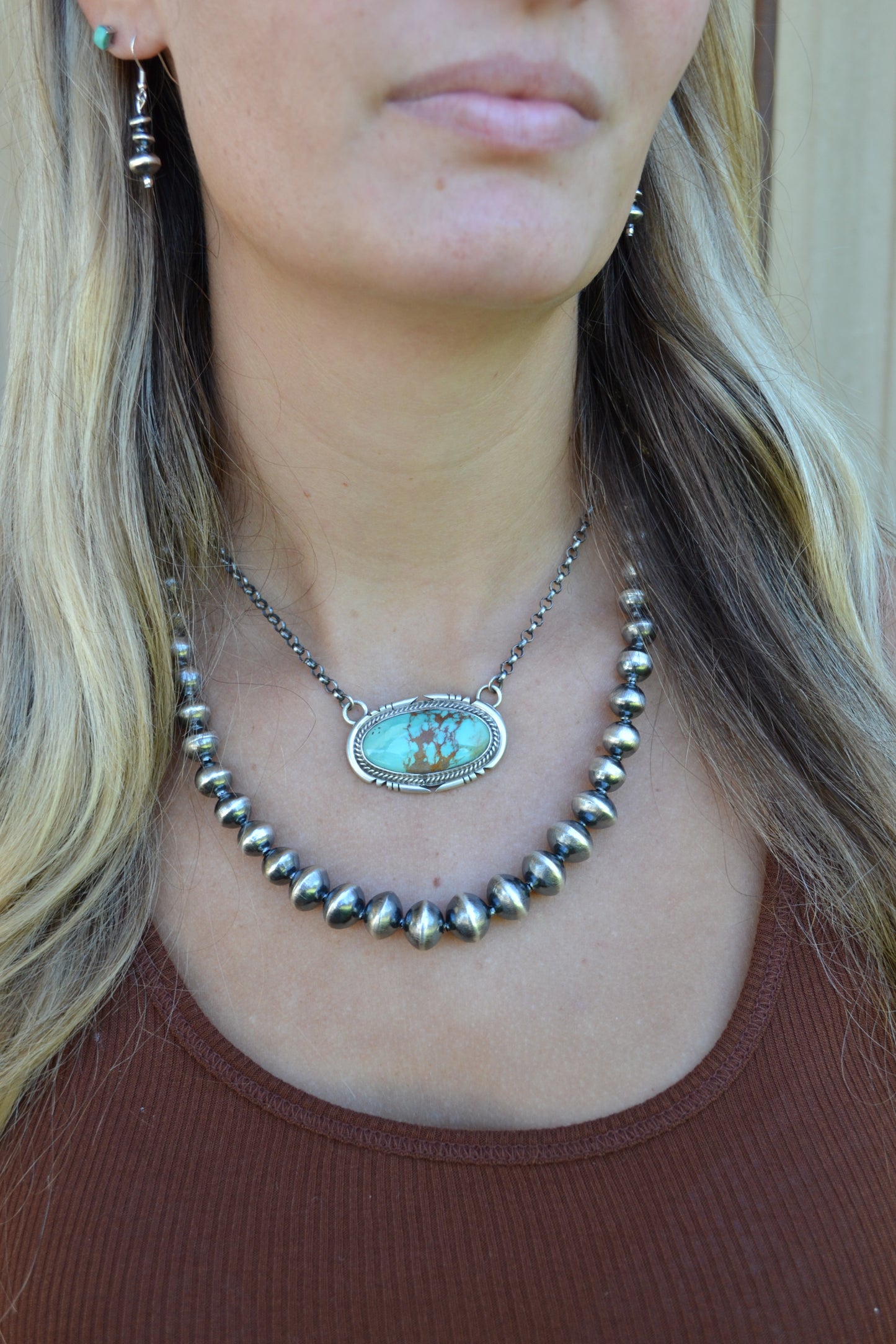 The Maverick 20" Navajo Pearl Set