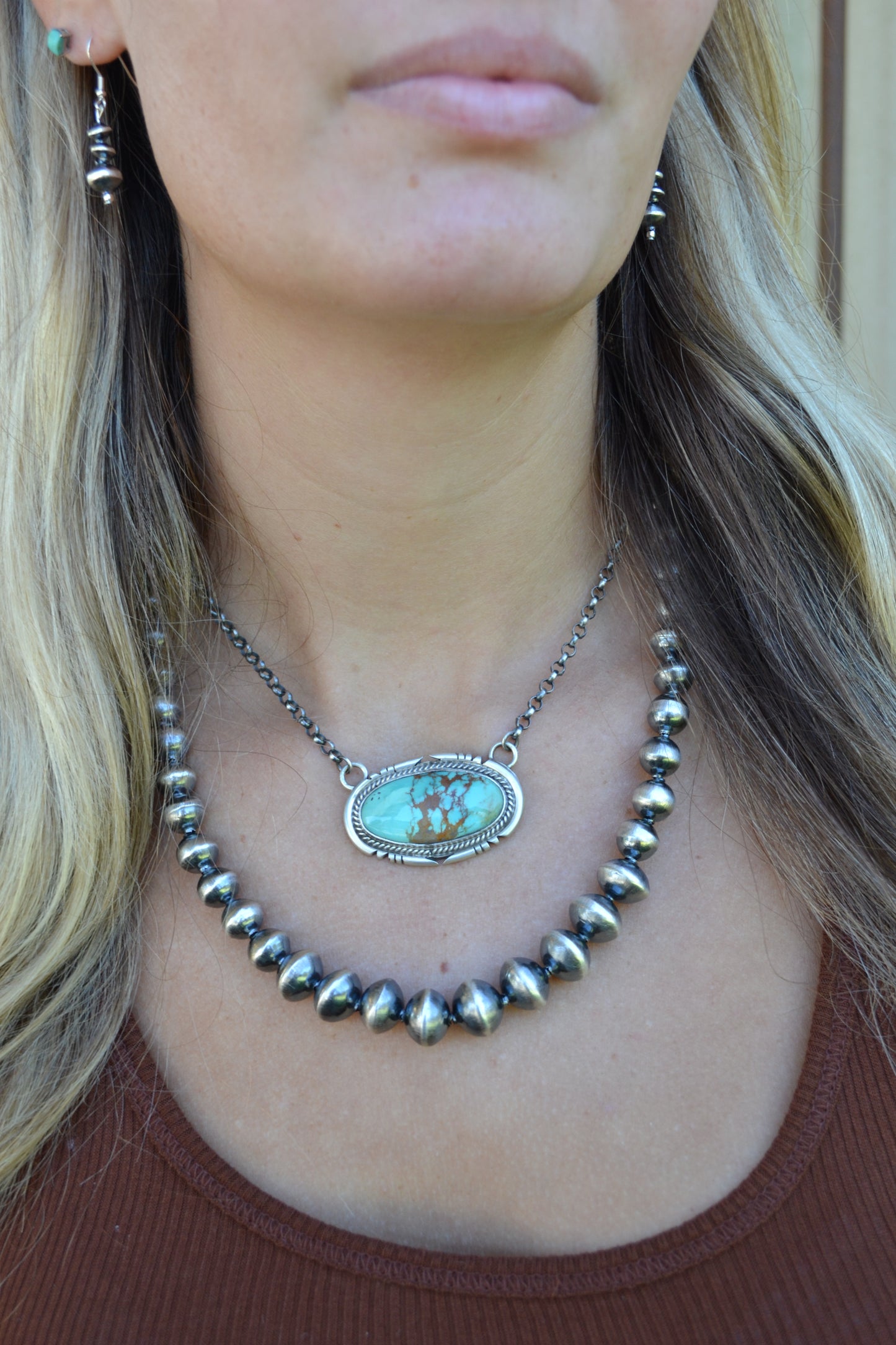 The Maverick 20" Navajo Pearl Set