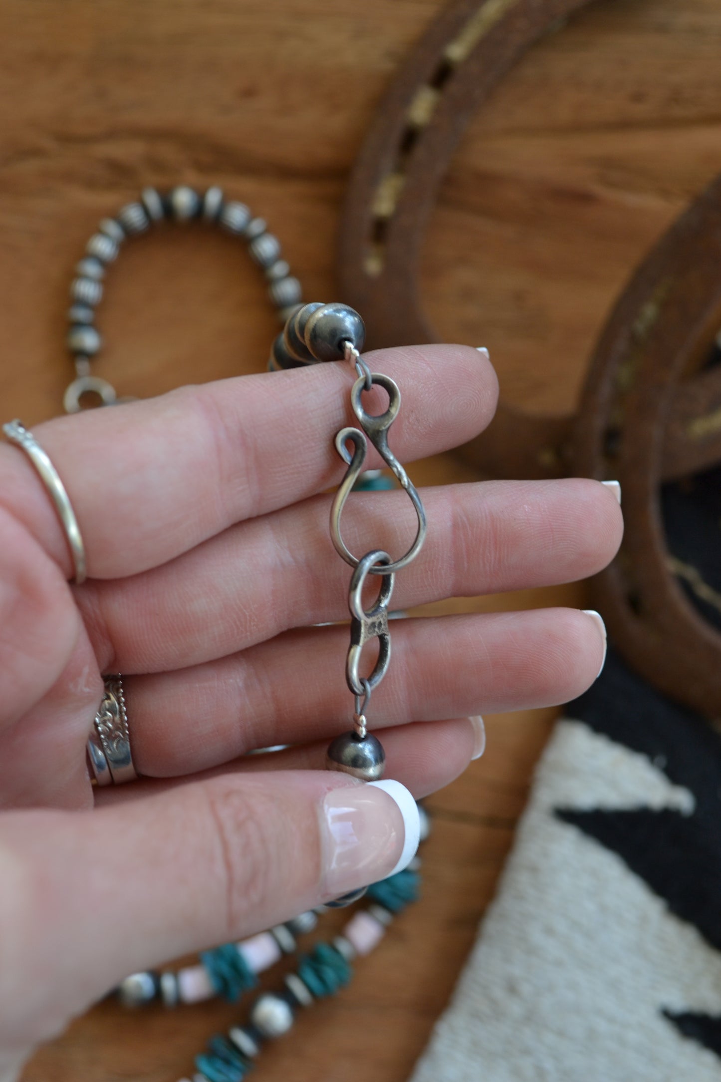 The Lander 21" Graduated Pearls