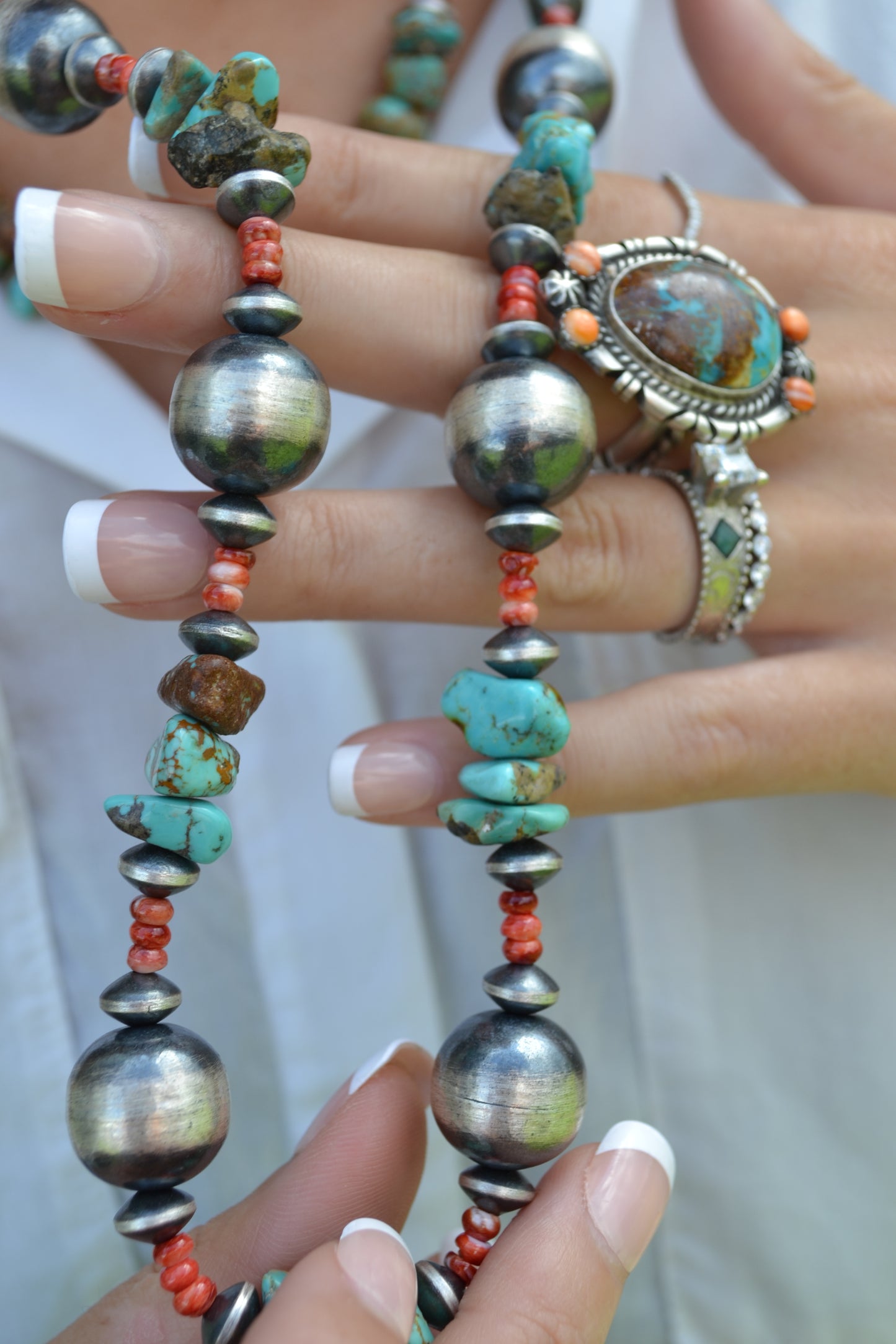The Emerado 30” 16mm Pearls
