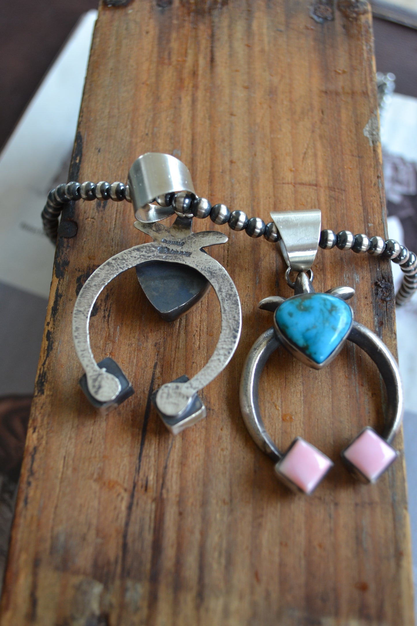 The Tijera Pendant
