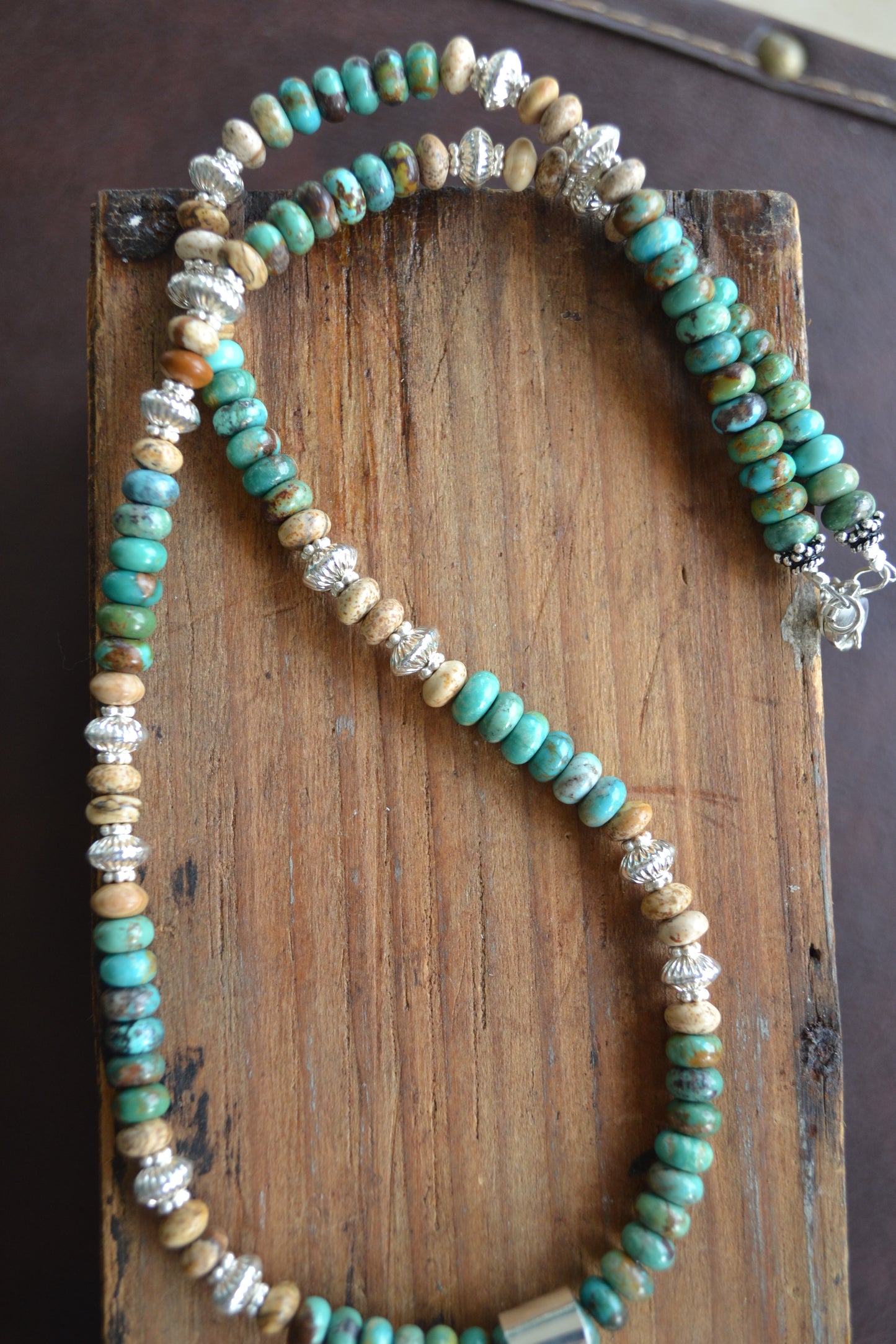 The Elnora Necklace