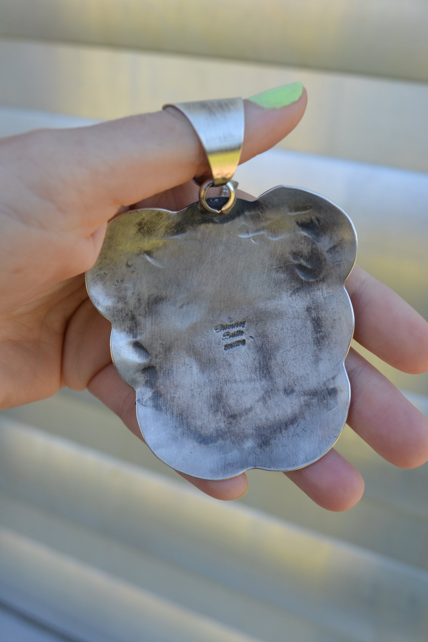 The Kemah Pendant