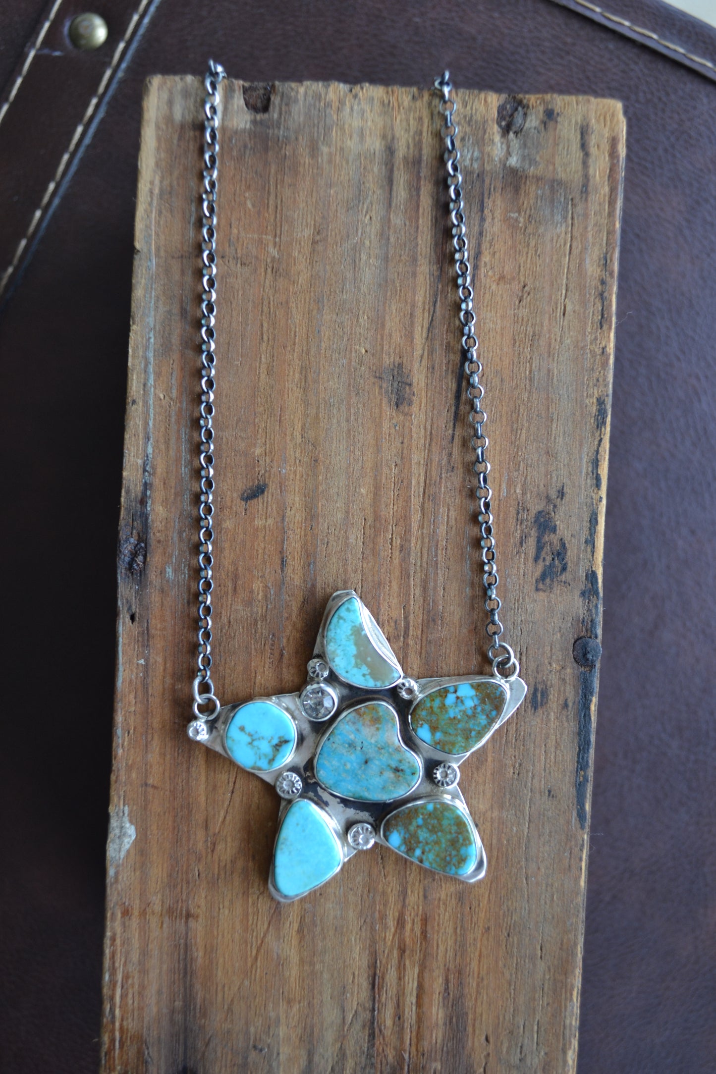 The Estrella Necklace