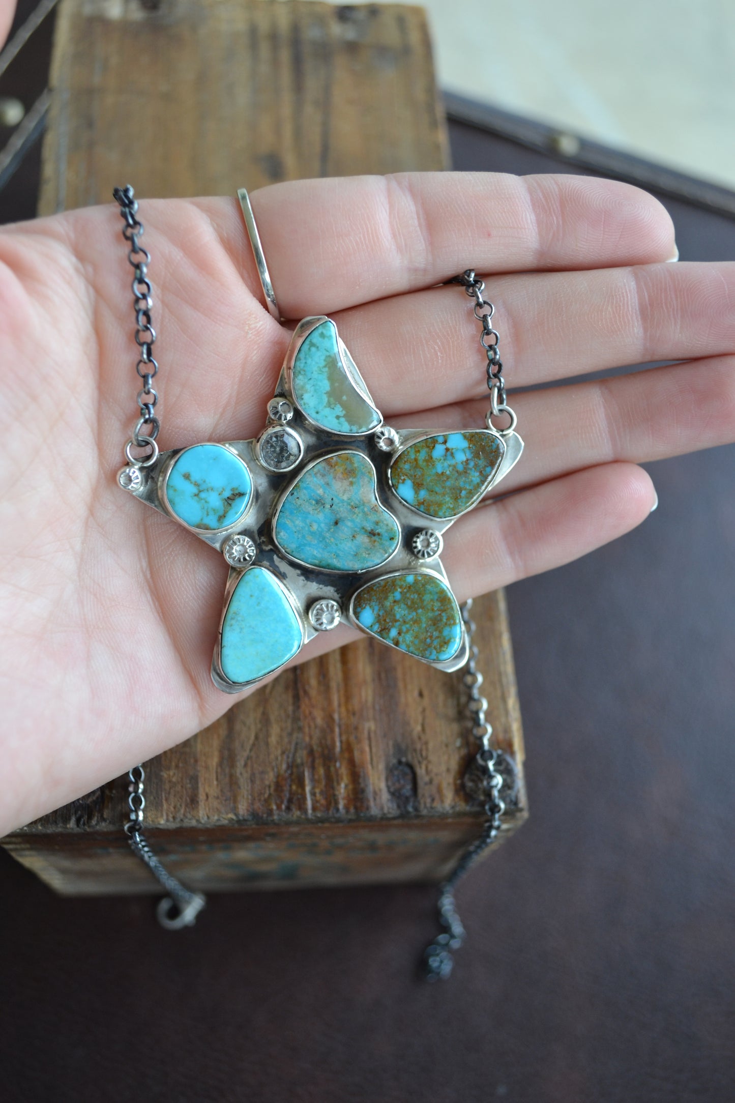 The Estrella Necklace