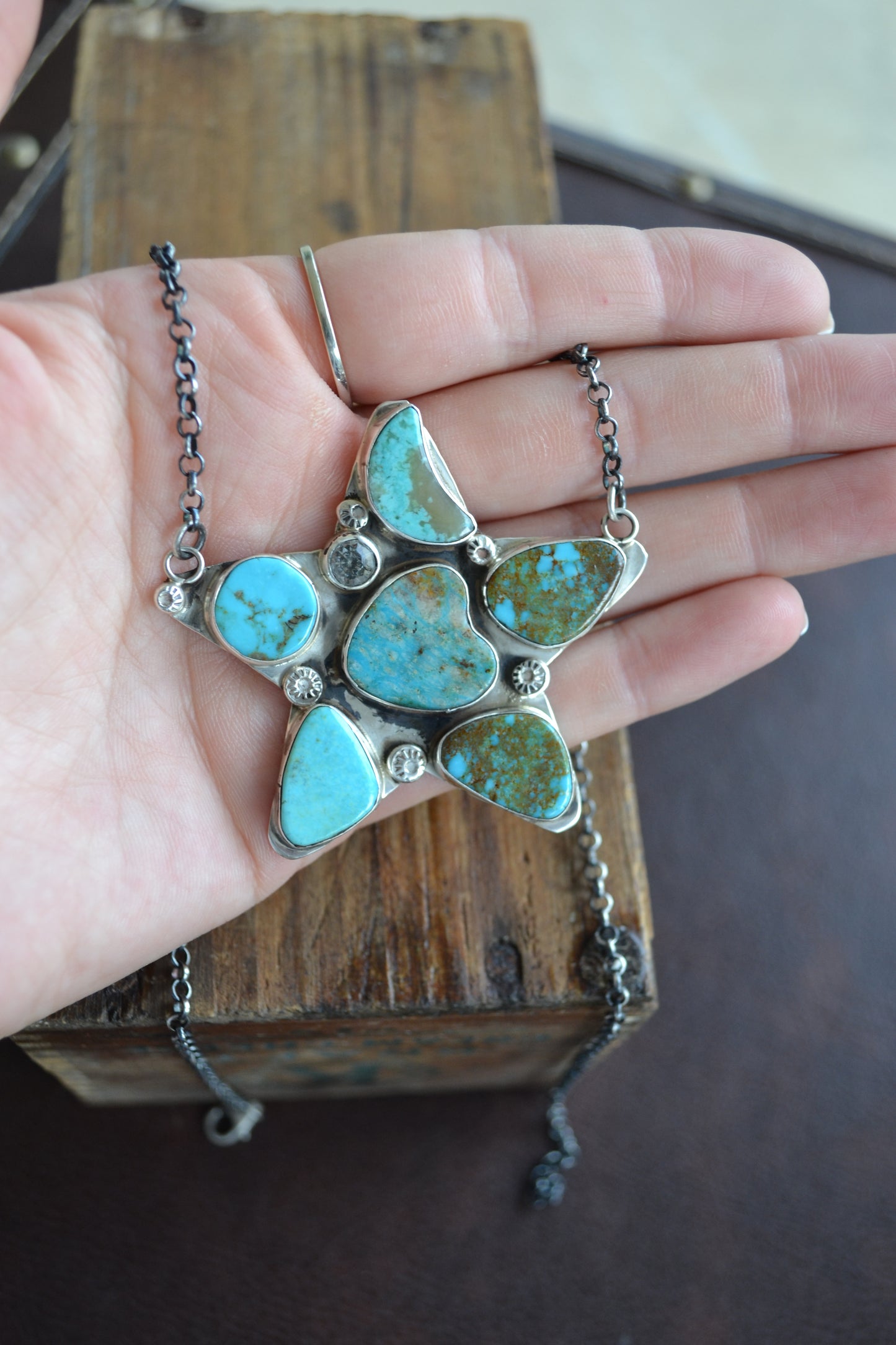 The Estrella Necklace