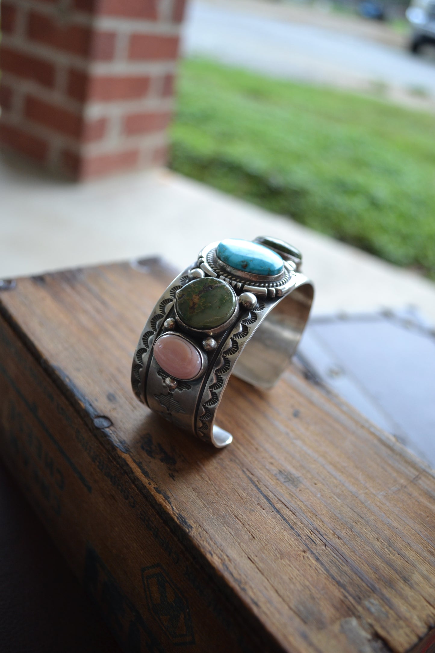 The Dolly Cuff