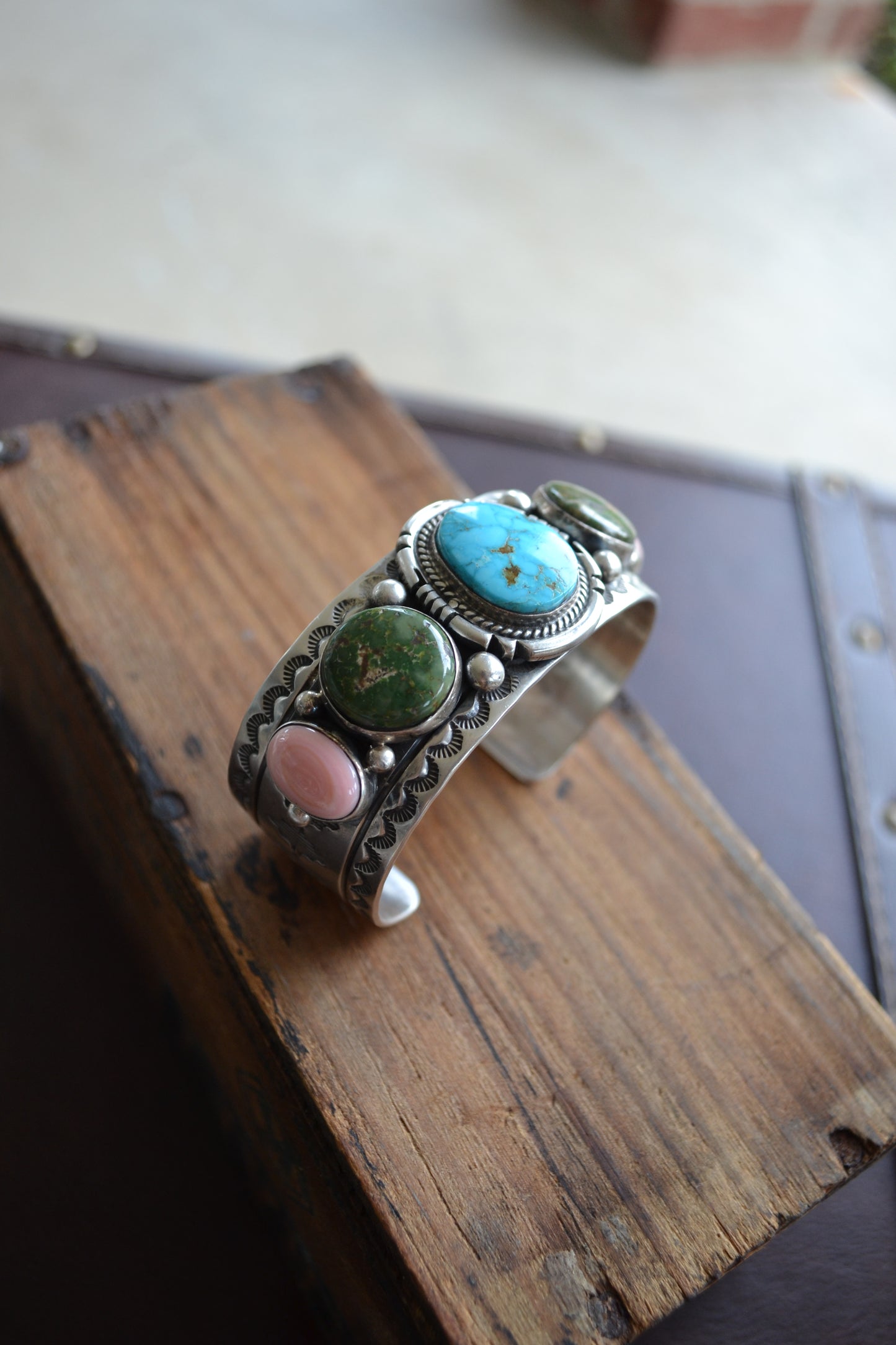 The Dolly Cuff