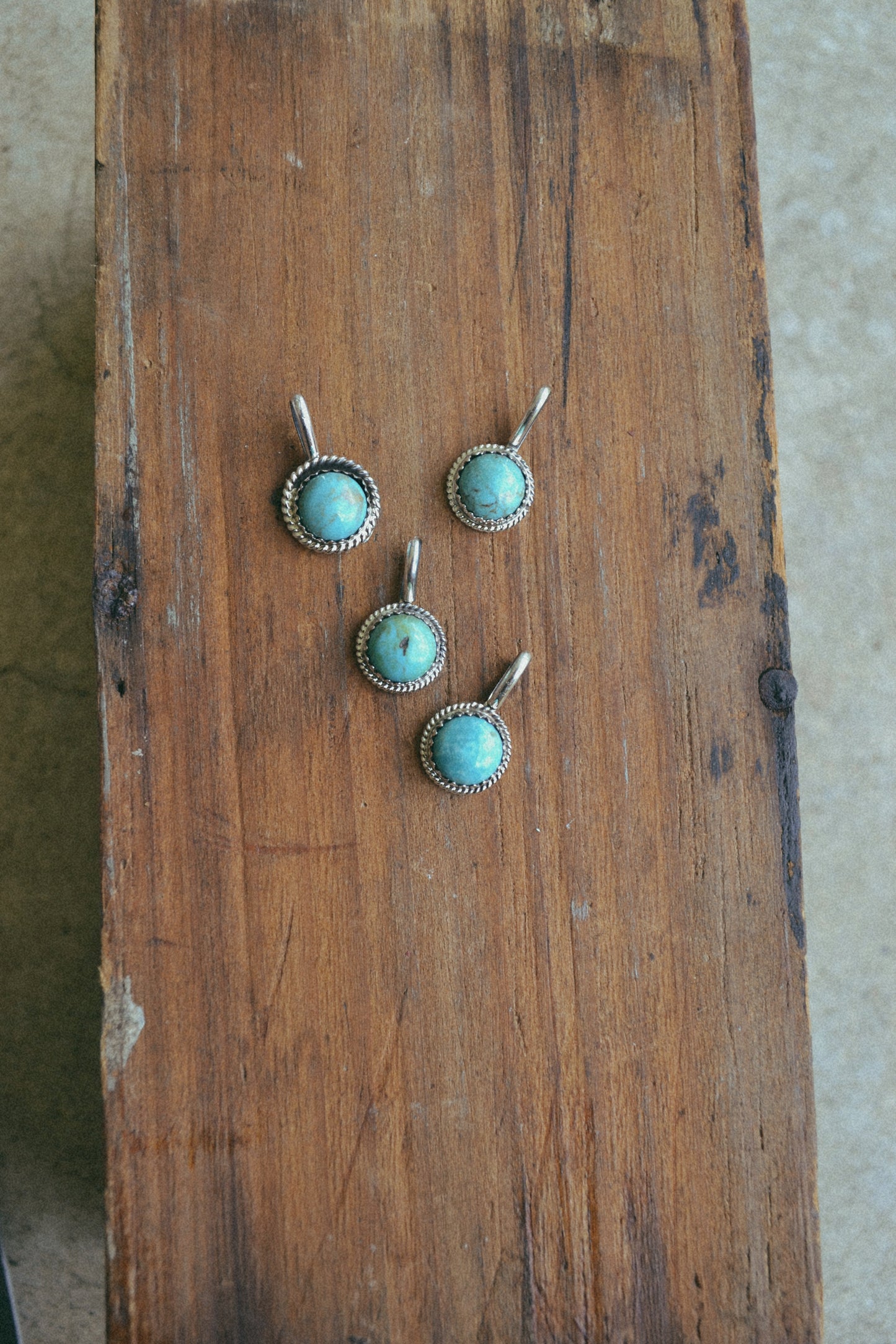The Sloane Pendant