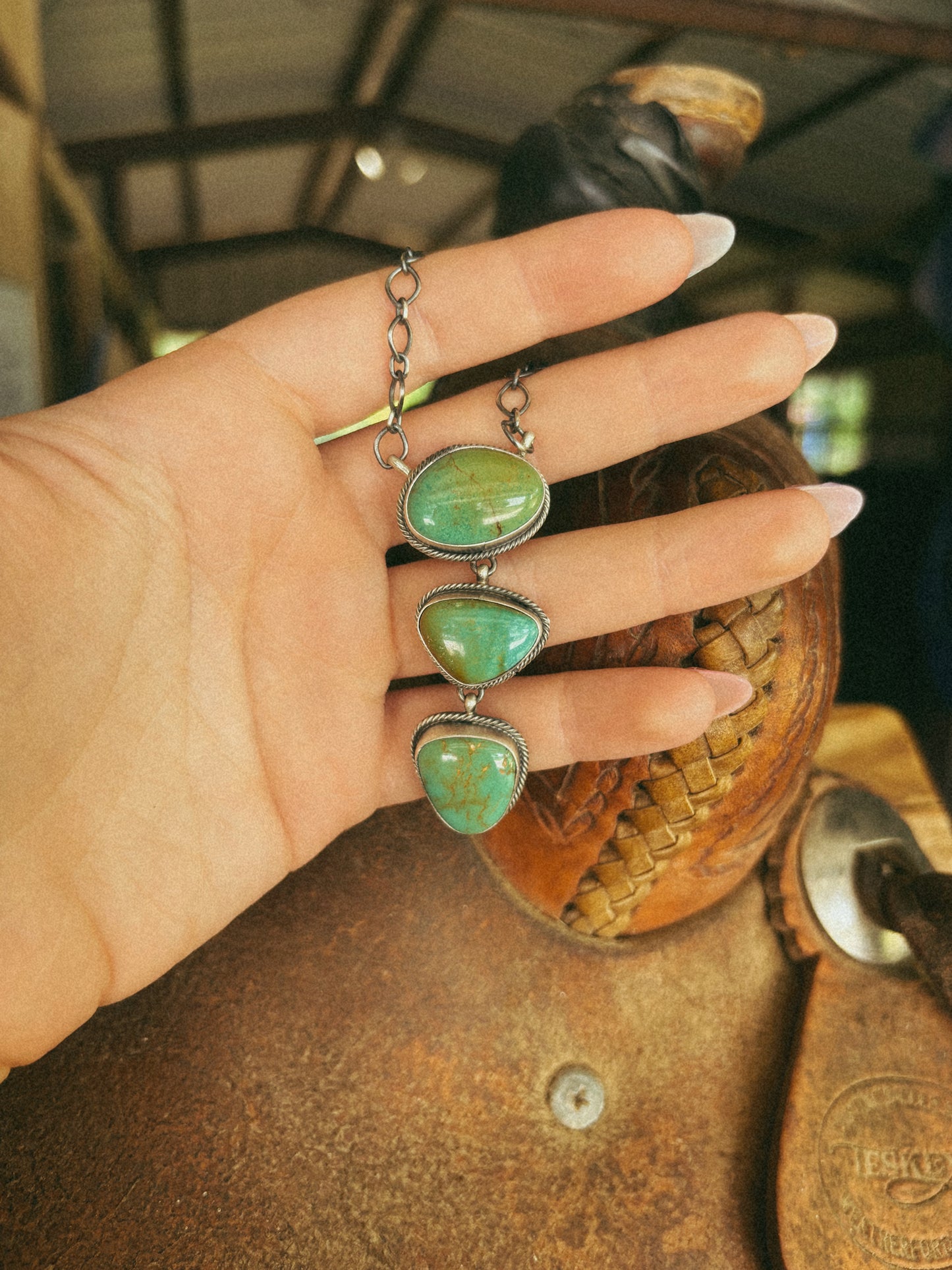 The Laia Lariat Necklace