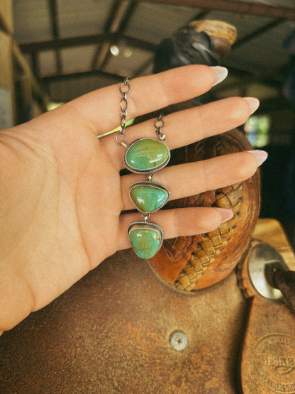 The Laia Lariat Necklace