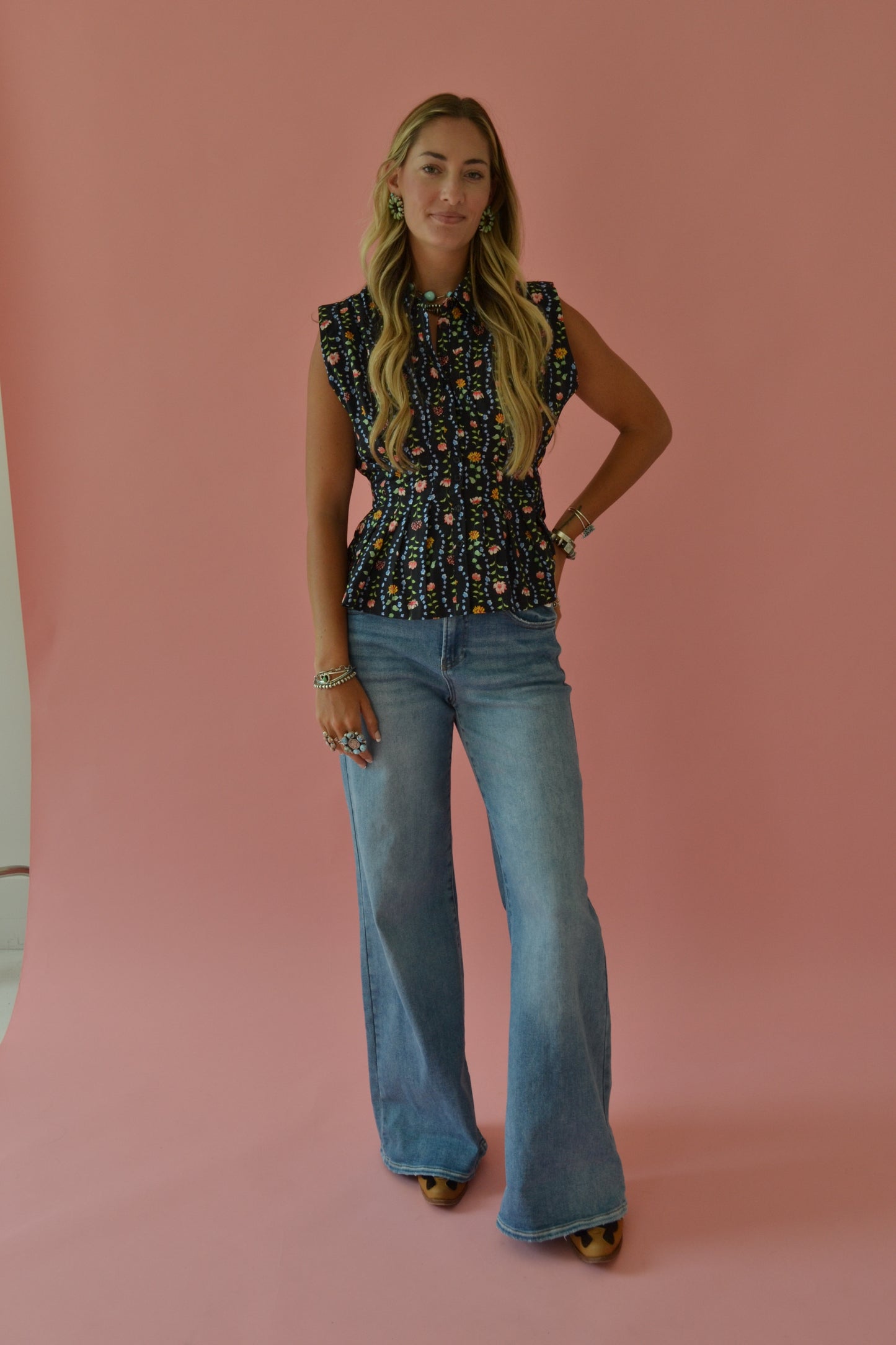 The Roanoake Top
