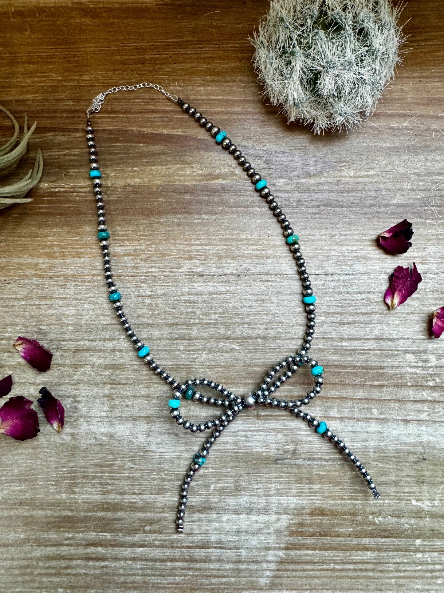 15” Turqoise Bow Necklace