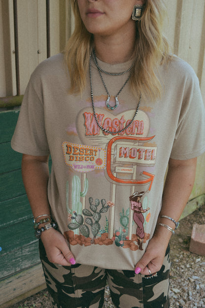 The western motel graphic tee 