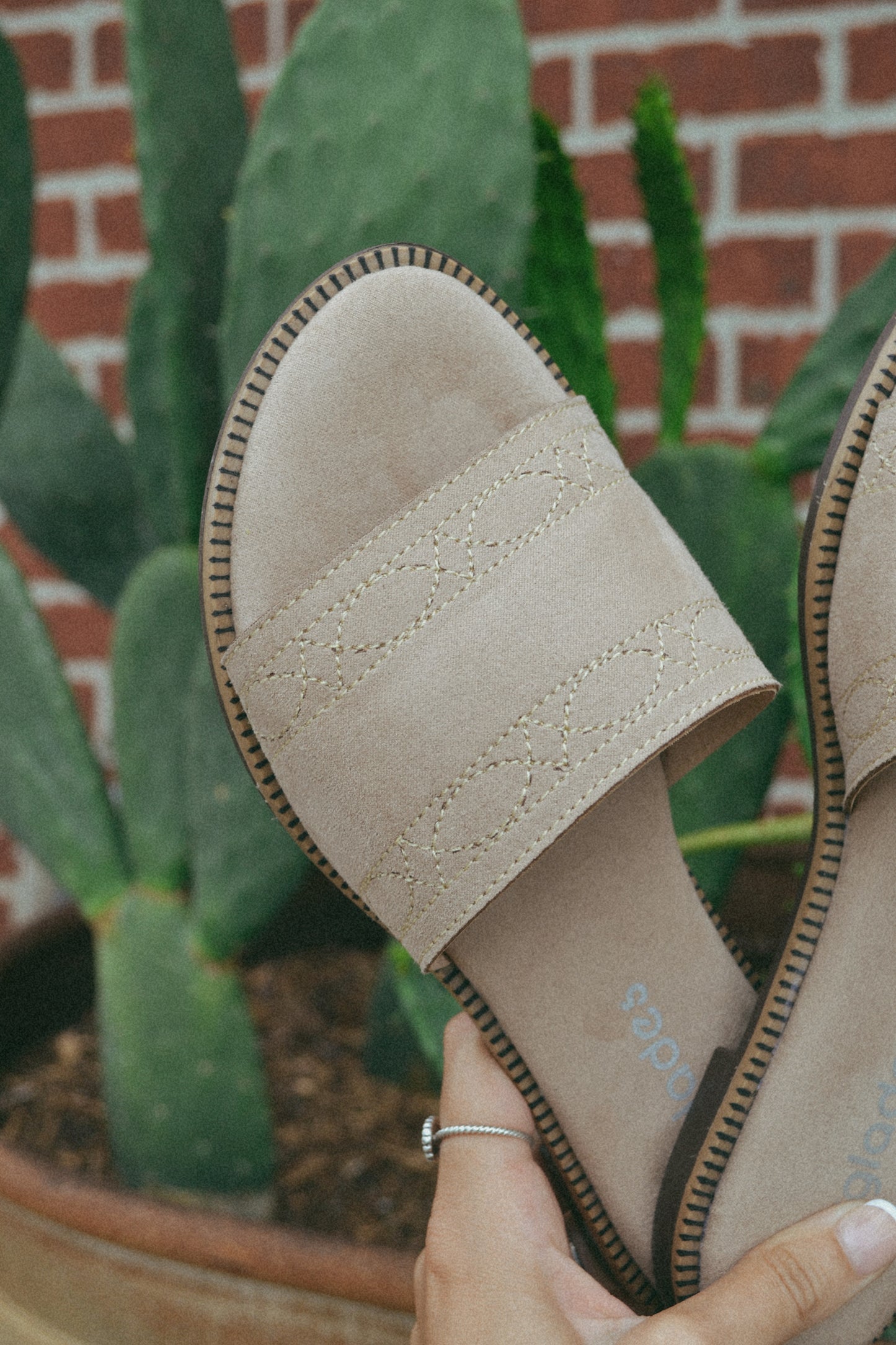 The Harlan Sandals