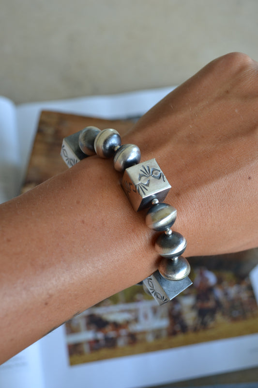 The Silverton 14mm Stretch Navajo Bracelet
