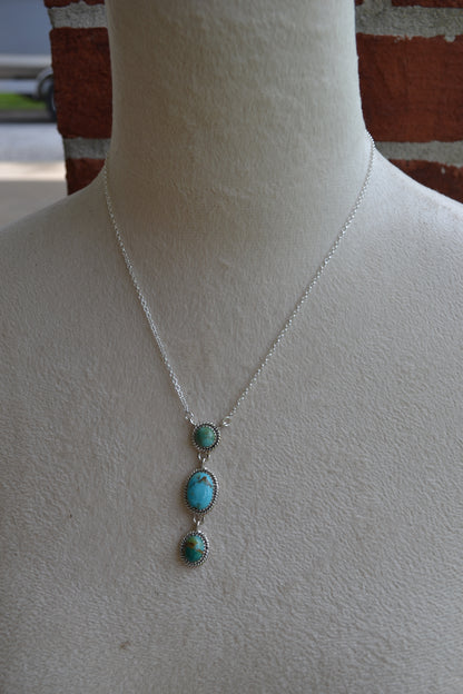 The Hatoria Lariat Necklace
