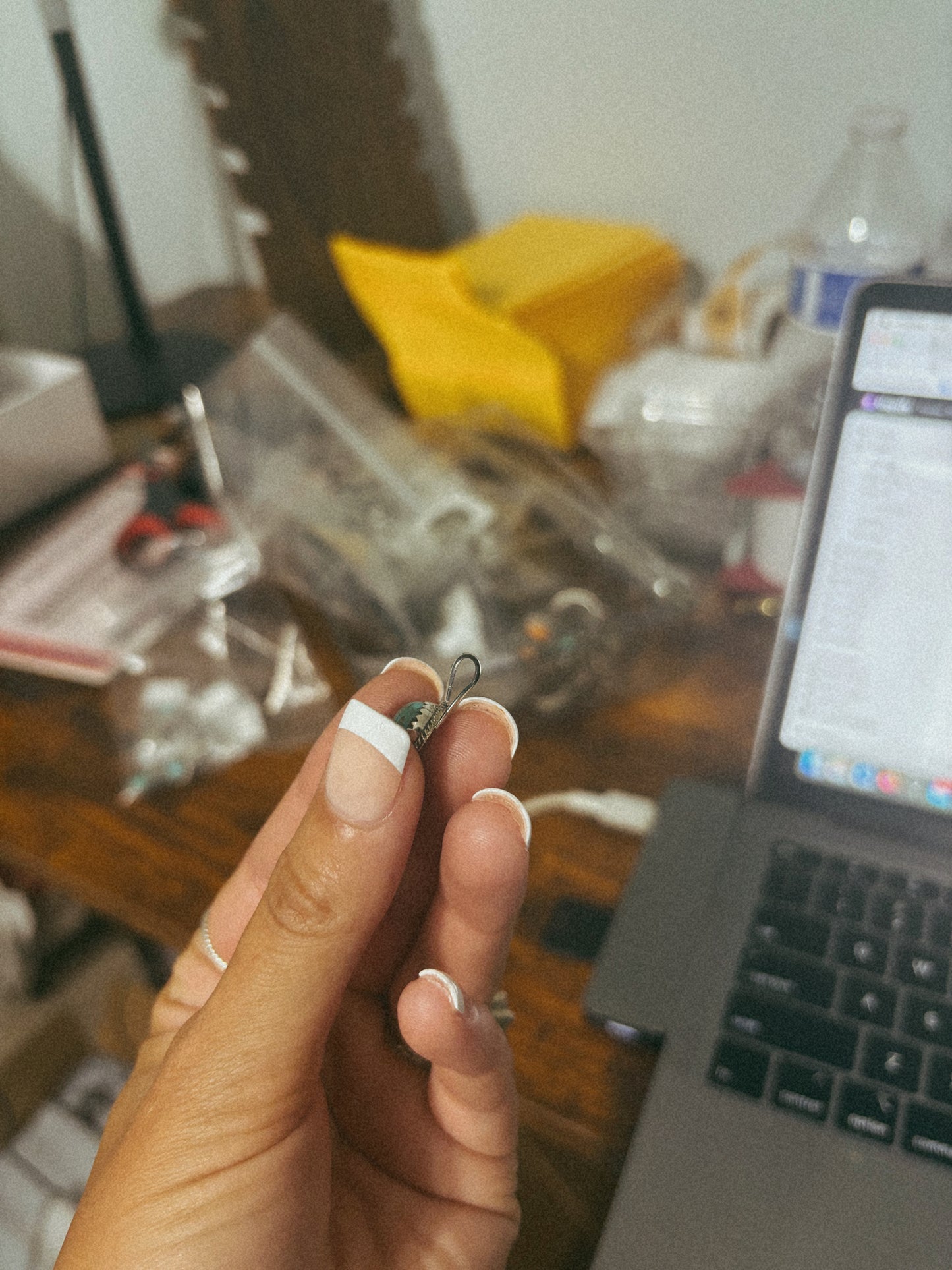 The Sloane Pendant