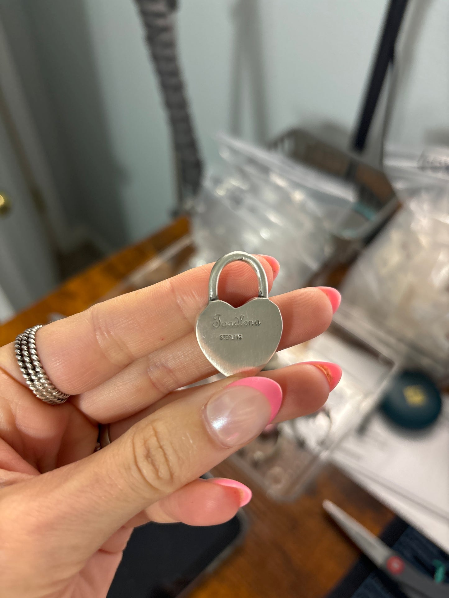 Geri's Handpicked Pink Conch Valentine's Day Box