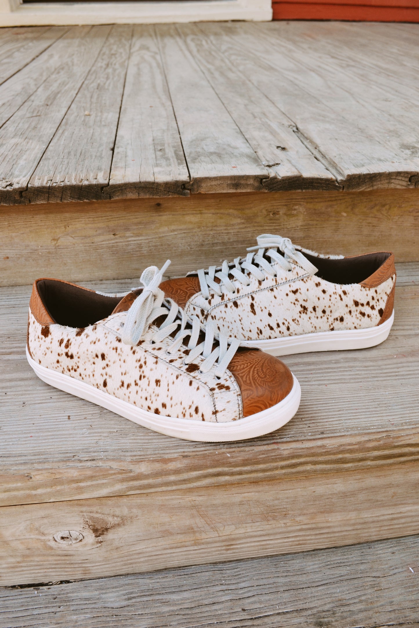 The Dakota Cowhide Sneakers