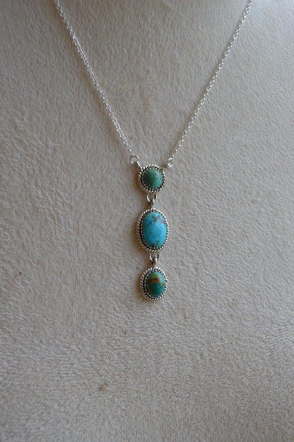 The Hatoria Lariat Necklace