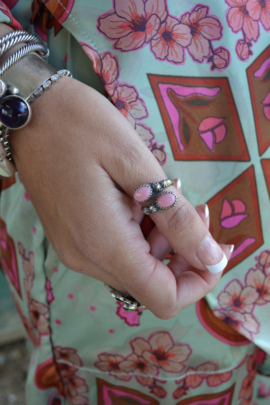 The Della Adjustable Ring in Pink Conch