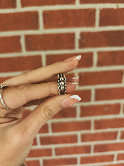 The Tres Ring