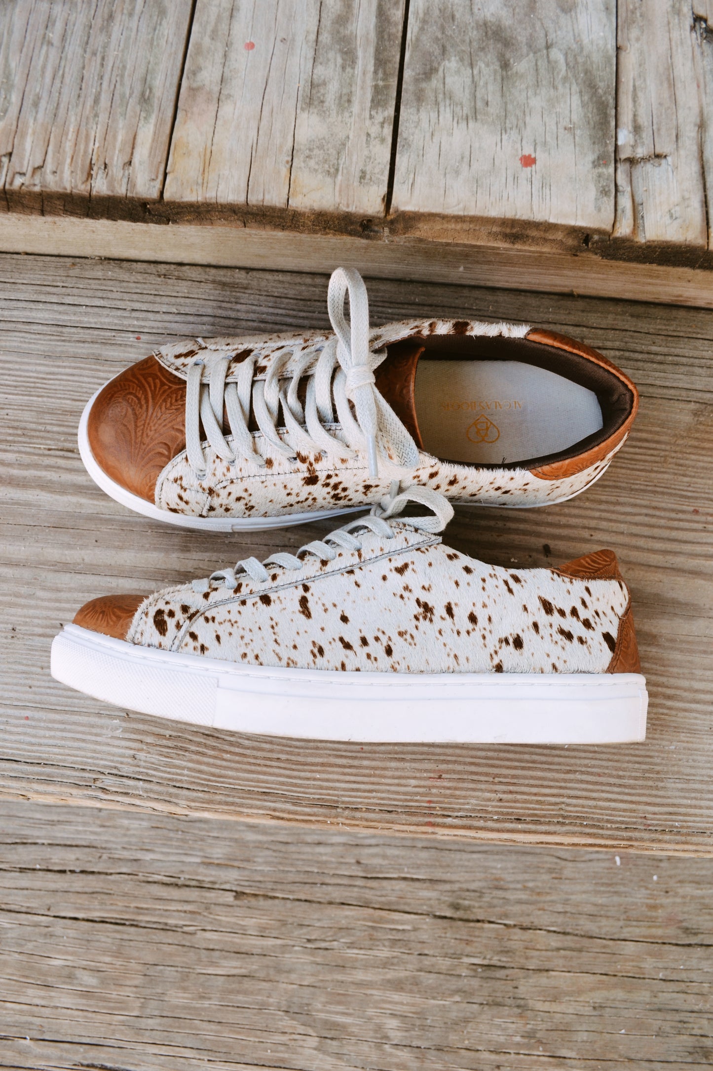 The Dakota Cowhide Sneakers