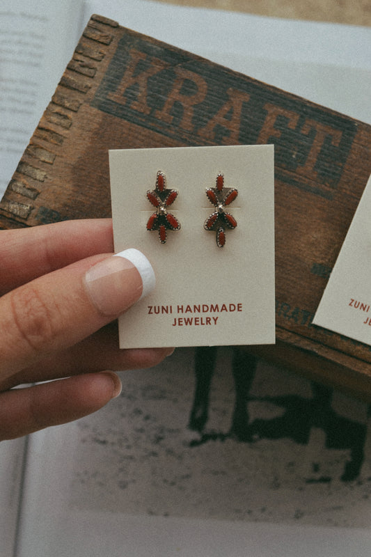 The Roja Studs