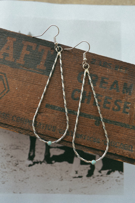 Teardrop wire dangle hoop earrings 