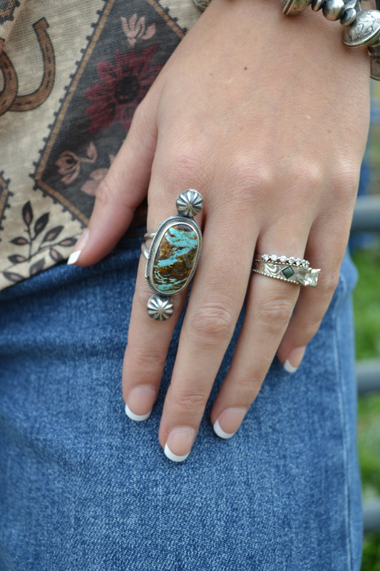 The Windsor Adjustable Ring