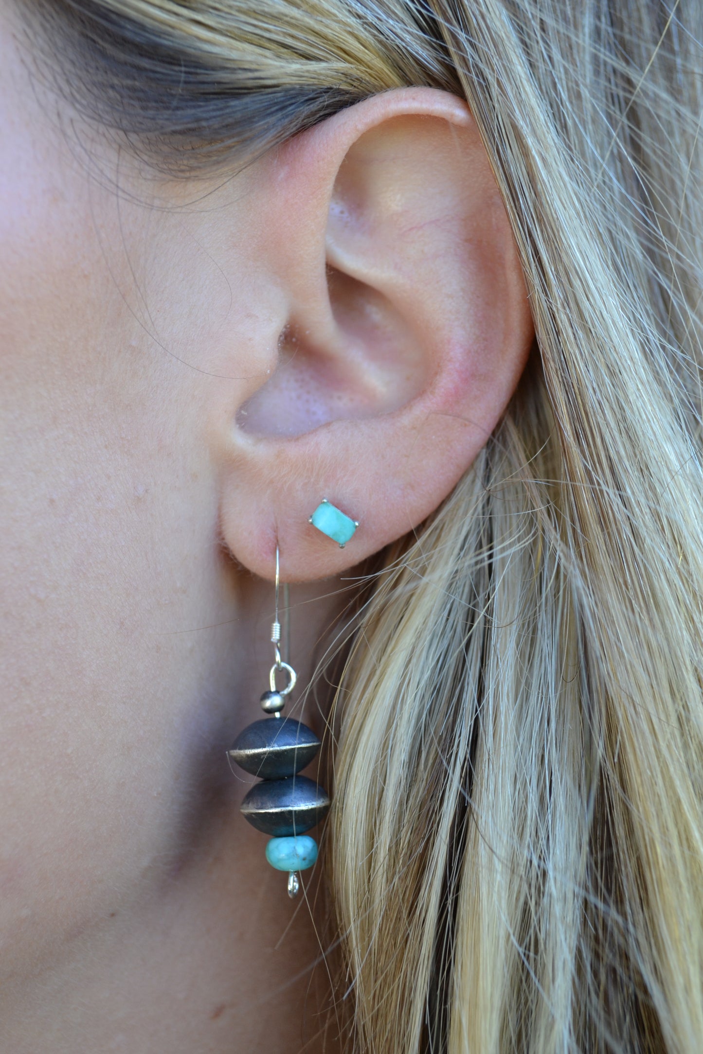 The Celara 36" Navajo Pearl Set