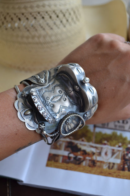 The Tex Saddle Cuff