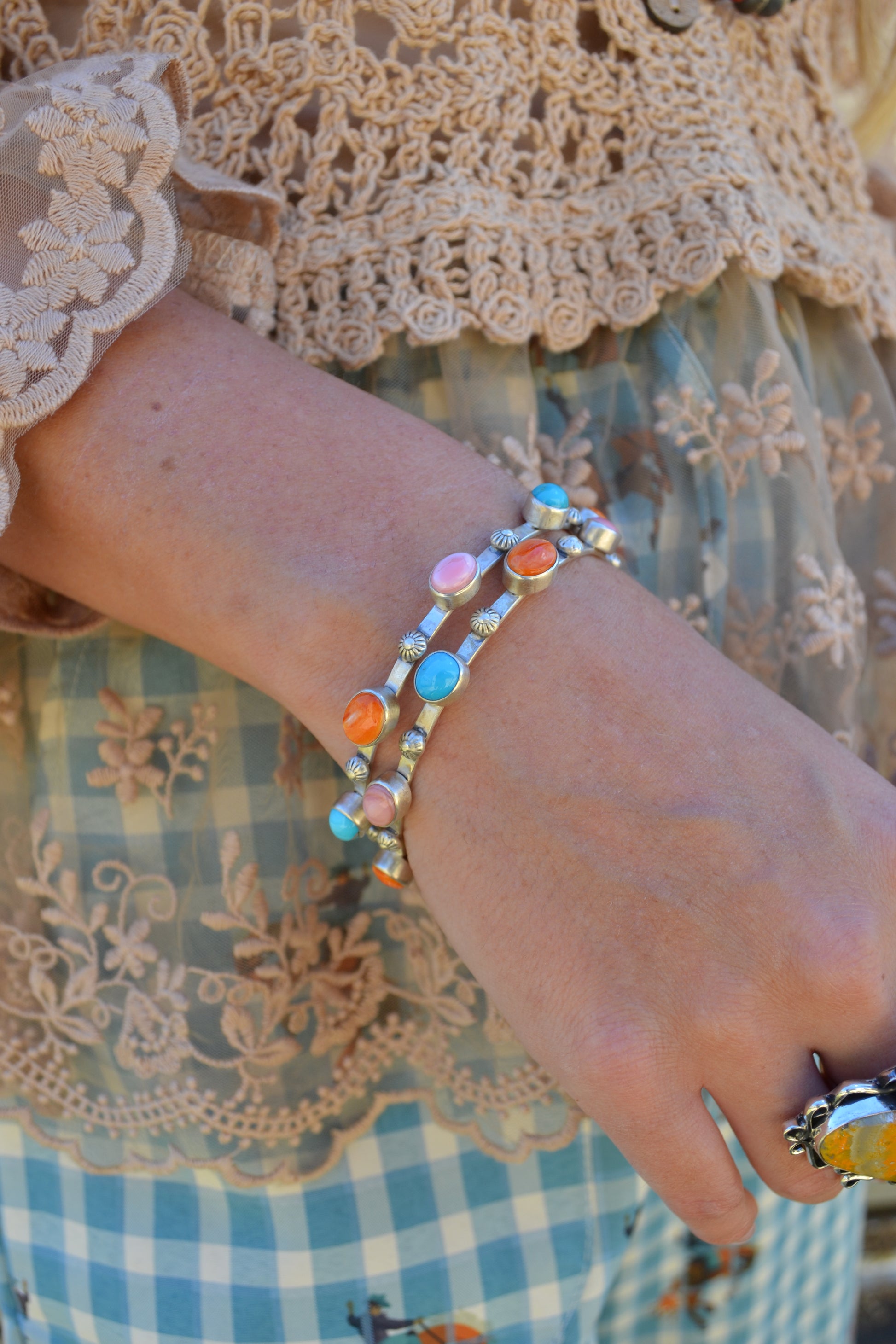 orange spiny pink conch and turquoise bangle bracelet