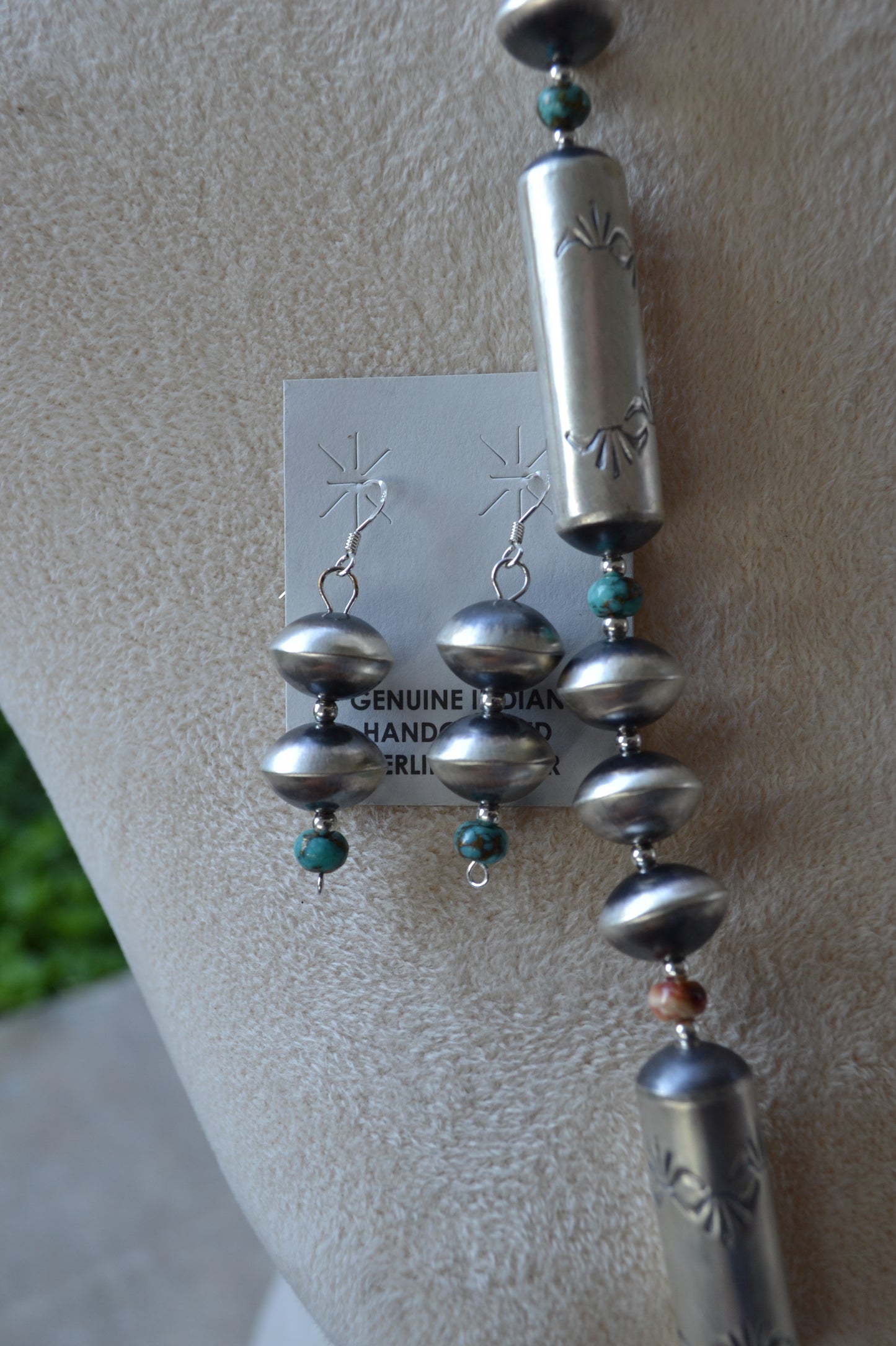 The Stonewall 32" Navajo Pearl Set