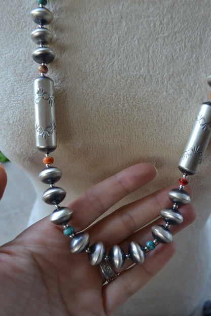 The Judge 33" Navajo Pearl Set
