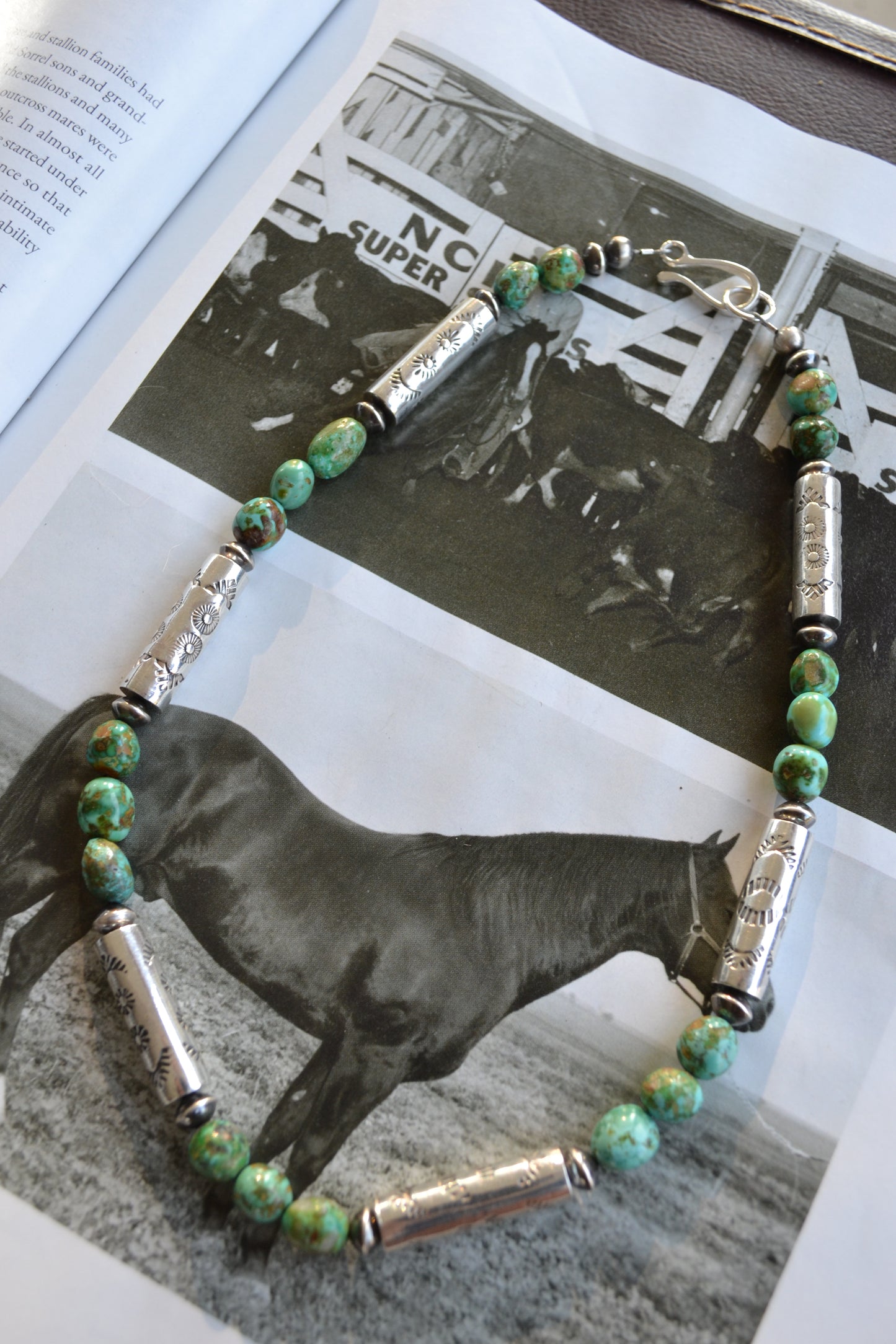 The Hatoria 18" Necklace