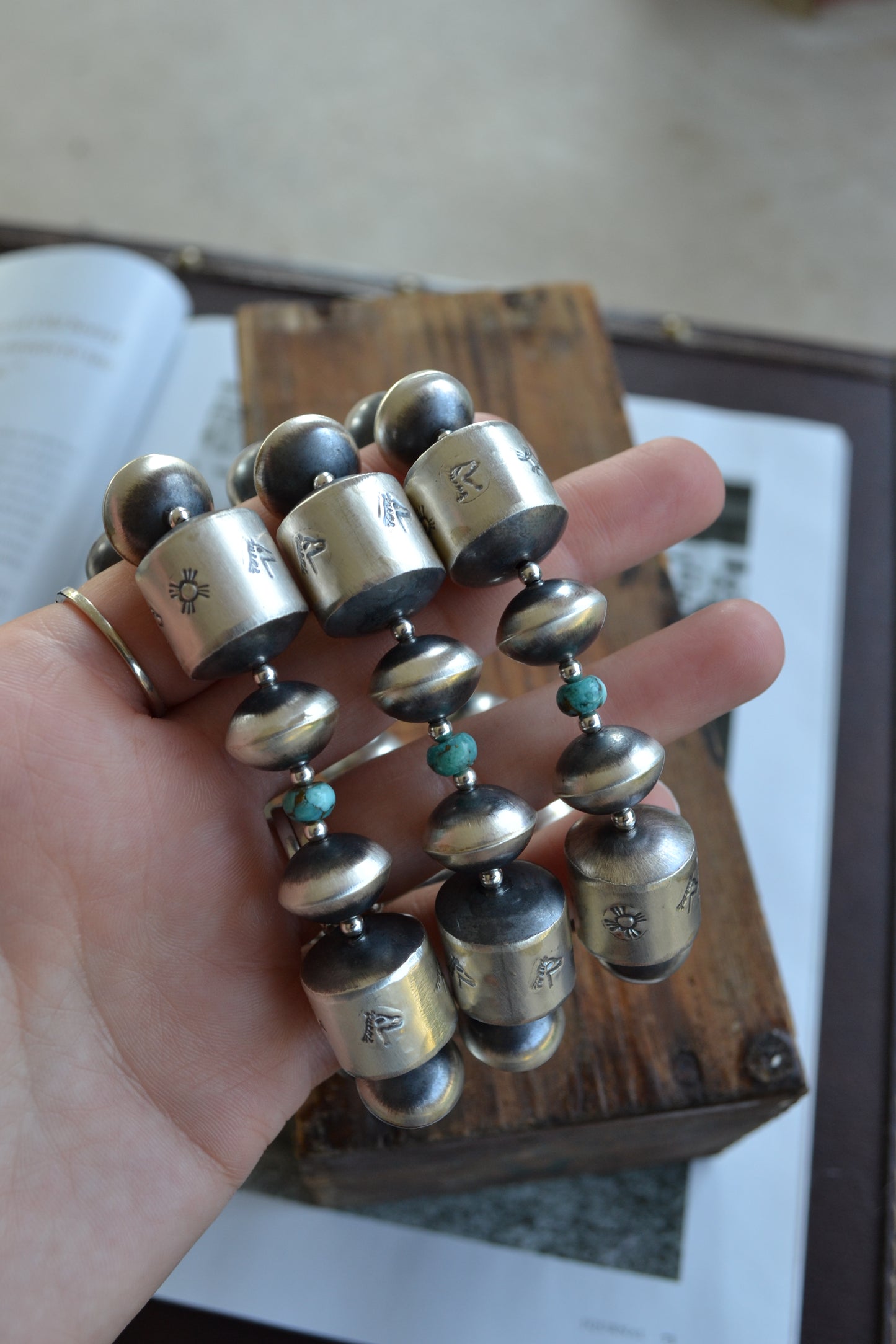 The Emmy 14mm Navajo Pearl Stretch Bracelet with Turquoise