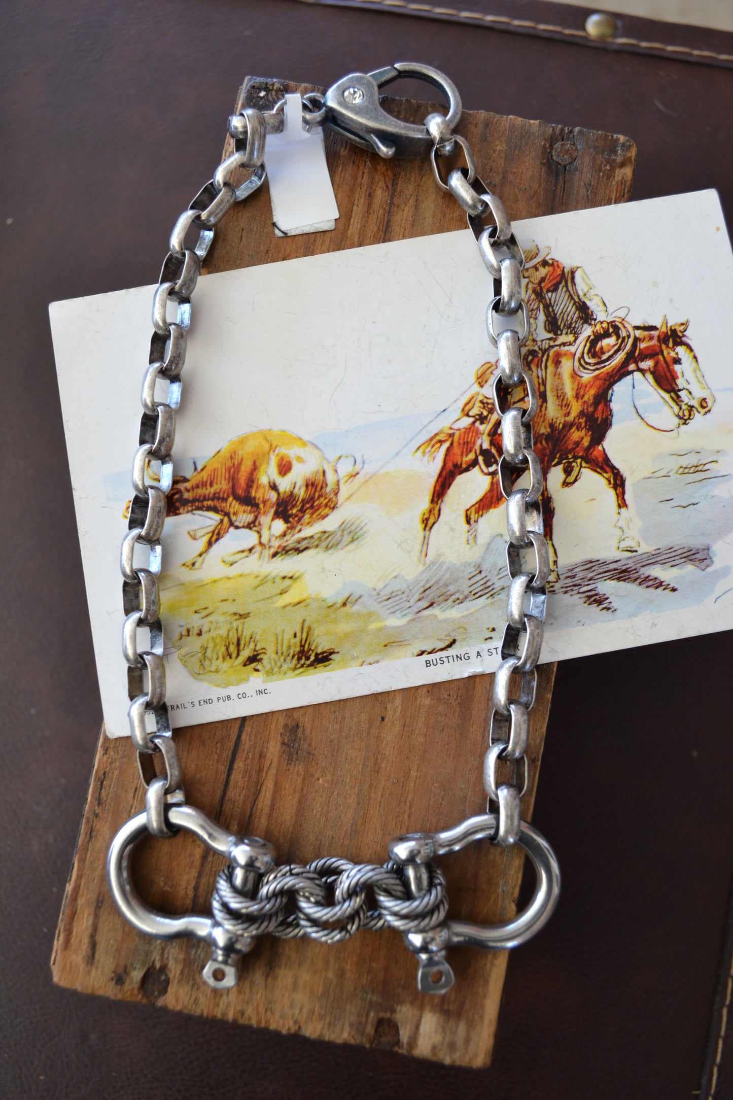 The Saluda Shackle Necklace
