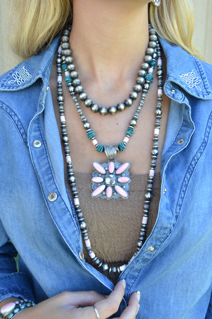 The Conyer 34.5" Graduated Pearls