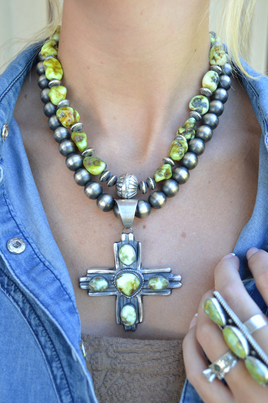 The Animosa 17” Palomino Necklace